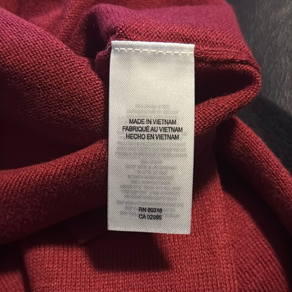 Lucky Brand Women's Red V-Neck Sweater, XX-Large - Picture 9 of 11